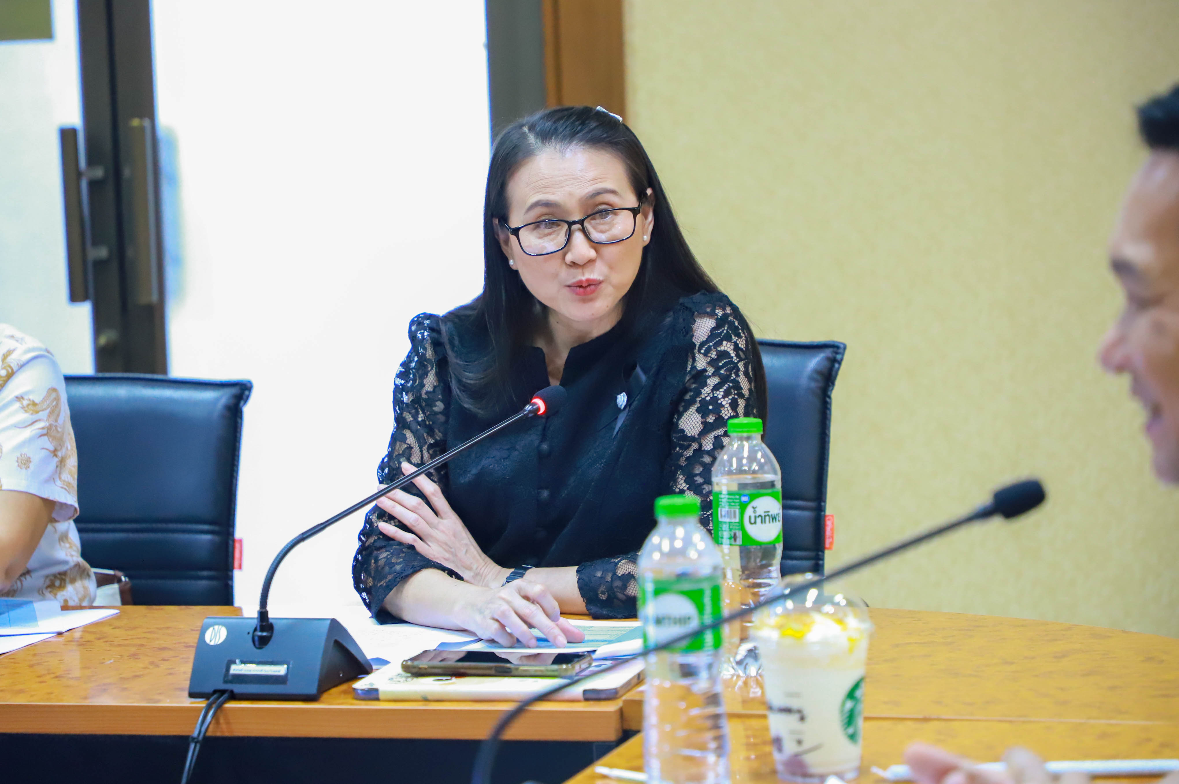 title - สบท. ประชุมคณะทำงานร่างตัวชี้วัดการประเมินผลการดำเนินงานของกองทุนการปฏิรูปที่ดินเพื่อเกษตรกรรม ประจำปีบัญชี 2570 ครั้งที่ 1/2569